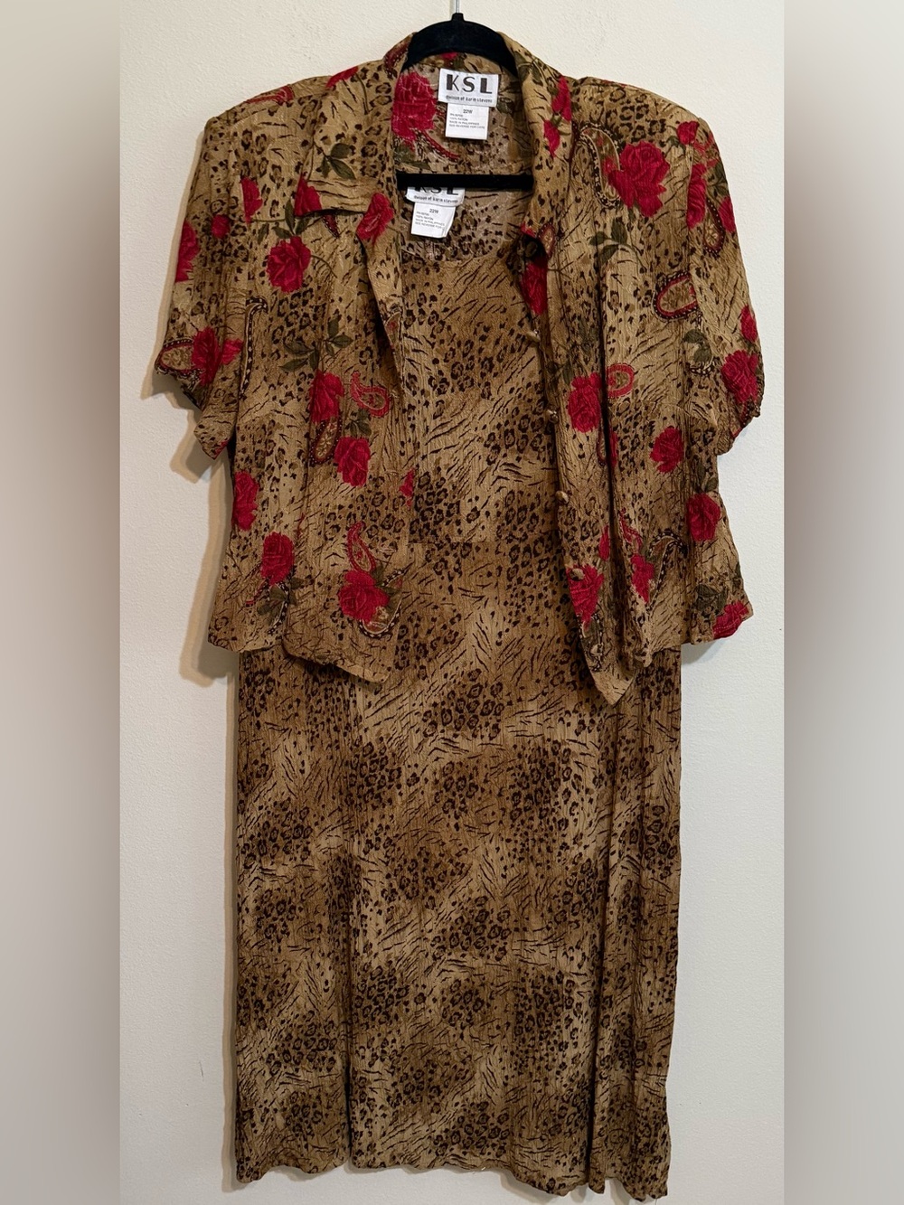 KSL Karin Steven Tan Floral & Animal Print dress Set with Red Accents 22